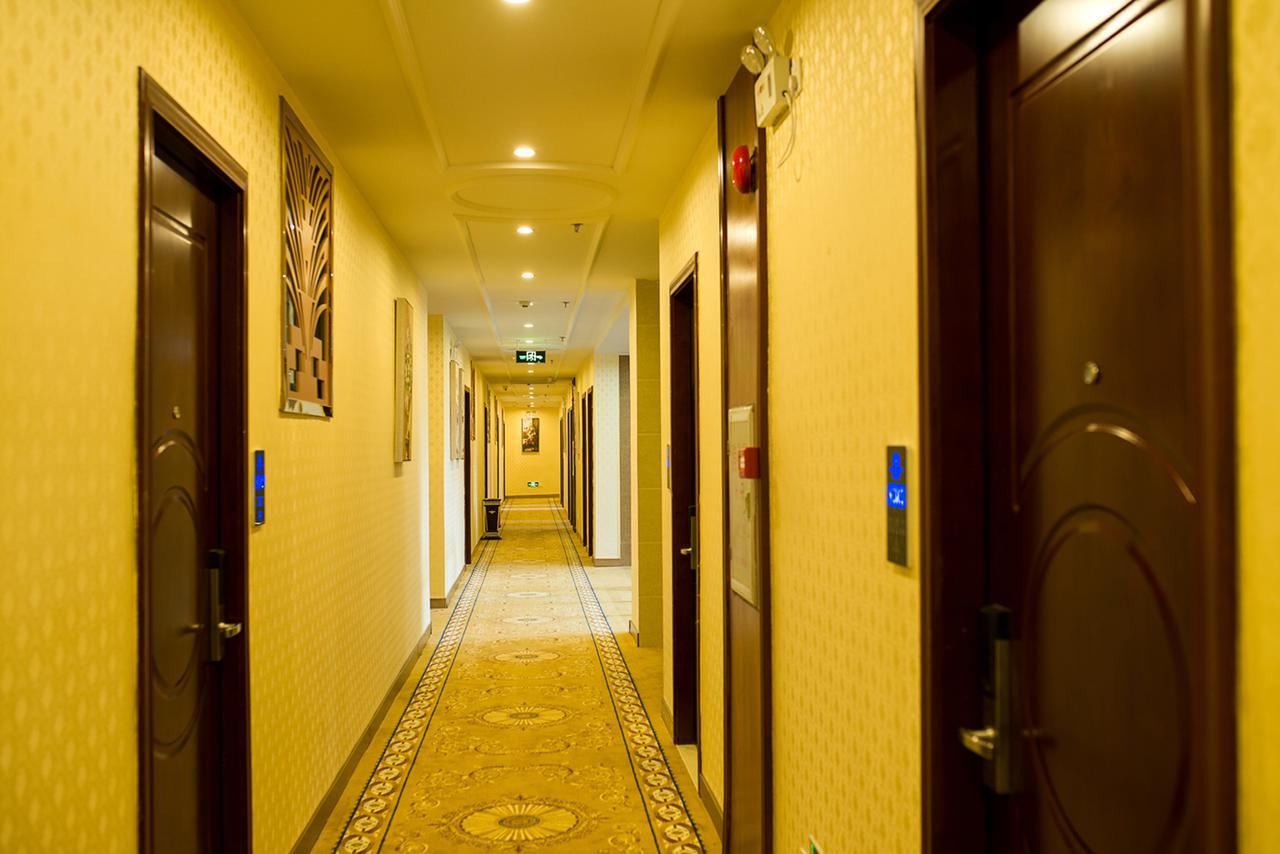 Huaming Hotel International Conference Center Гуанчжоу Екстер'єр фото