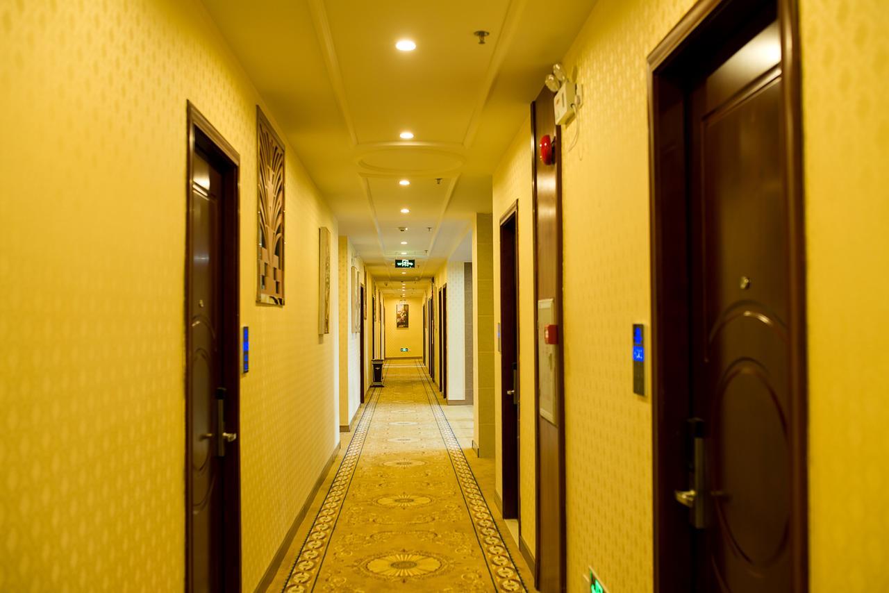 Huaming Hotel International Conference Center Гуанчжоу Екстер'єр фото